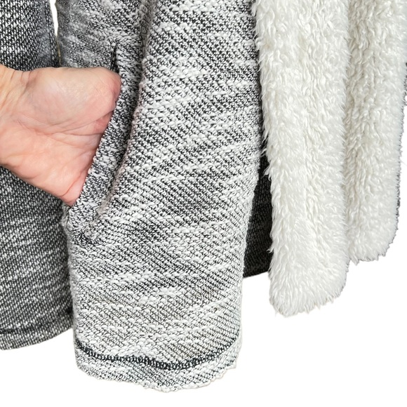 Jack BB Dakota Faux Sherpa Trimmed Tweed Open Front Jacket XS - Picture 3 of 12